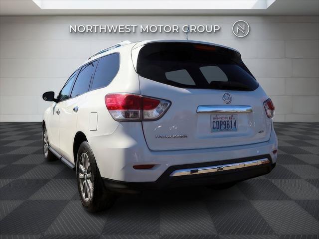 used 2016 Nissan Pathfinder car, priced at $11,499