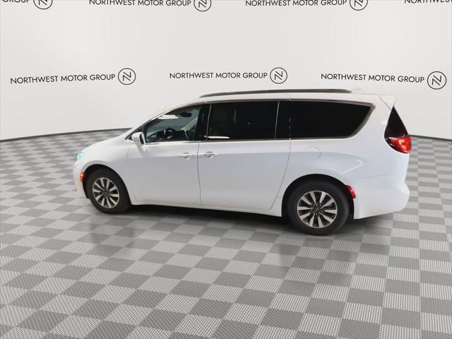 used 2021 Chrysler Pacifica car, priced at $23,488