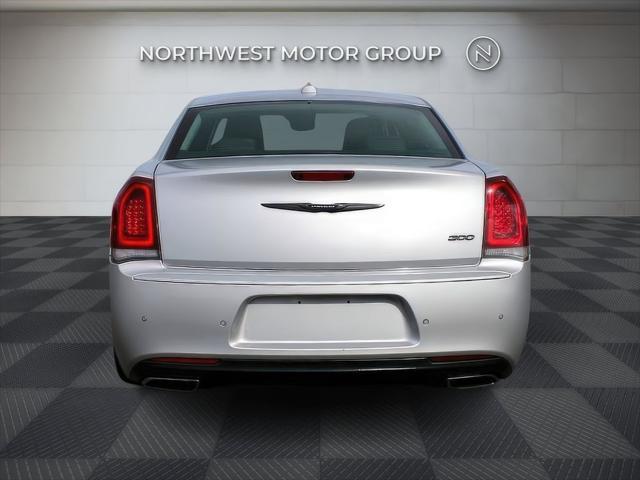 used 2022 Chrysler 300 car, priced at $24,499