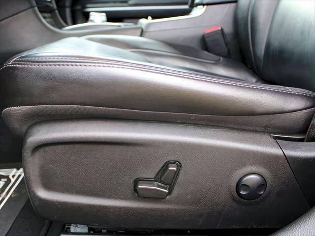 used 2022 Chrysler 300 car, priced at $24,499