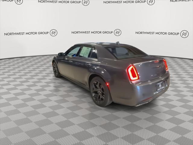 used 2022 Chrysler 300 car, priced at $25,798