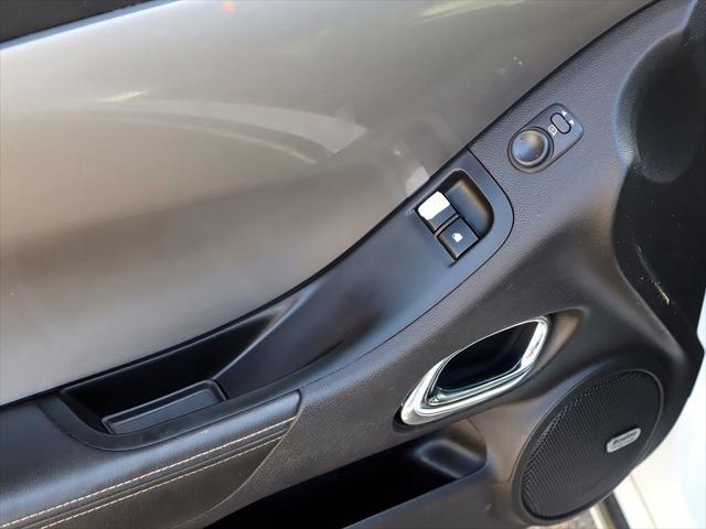 used 2010 Chevrolet Camaro car, priced at $6,499