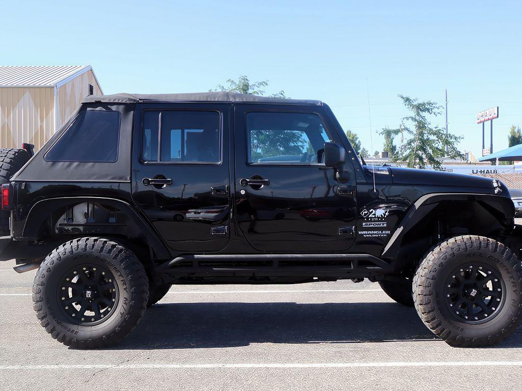 used 2015 Jeep Wrangler Unlimited car, priced at $14,999