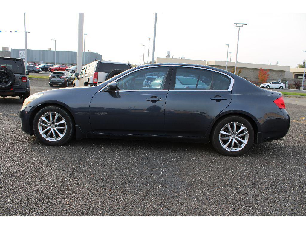 used 2009 INFINITI G37 car, priced at $7,997