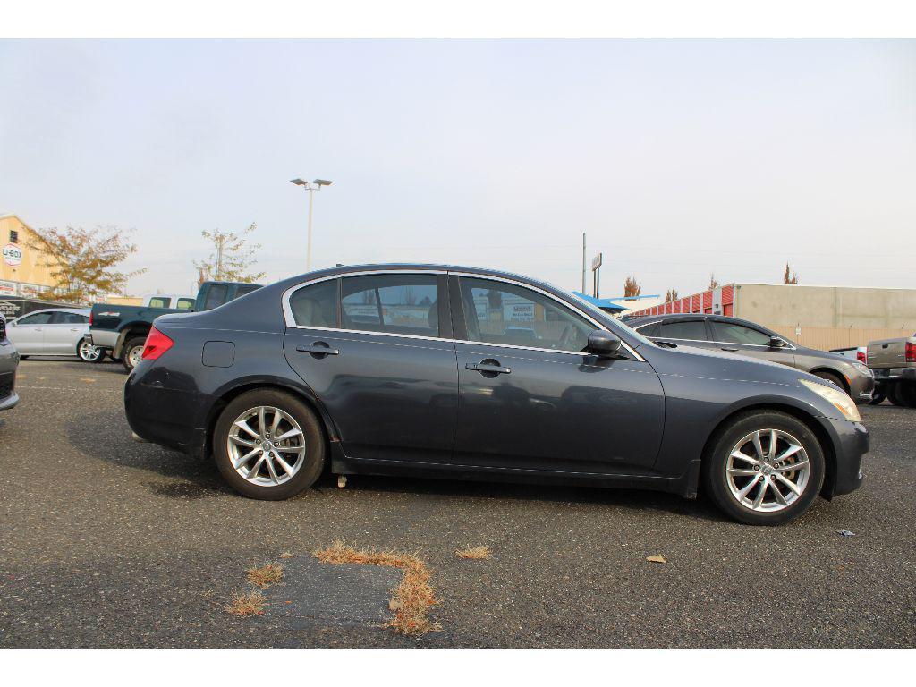 used 2009 INFINITI G37 car, priced at $7,997