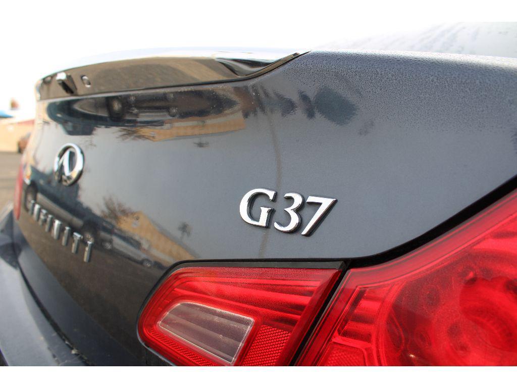 used 2009 INFINITI G37 car, priced at $7,997