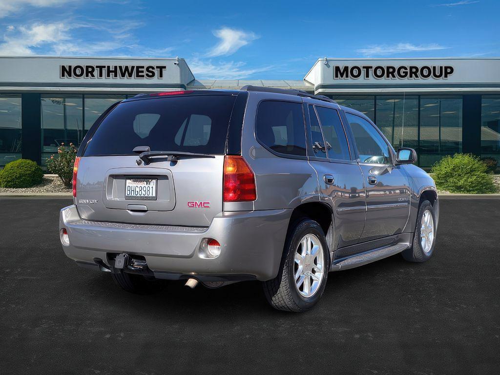 used 2007 GMC Envoy car, priced at $10,499