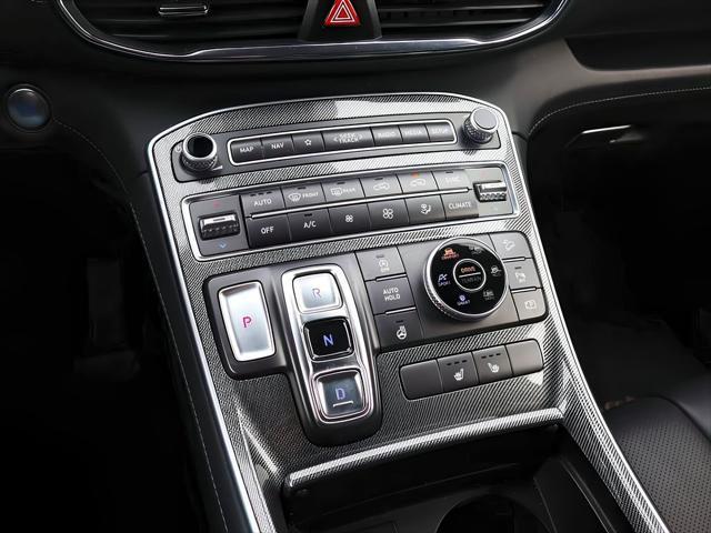 used 2023 Hyundai Santa Fe car, priced at $28,999