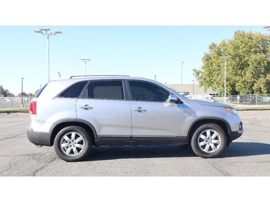 used 2013 Kia Sorento car, priced at $6,999