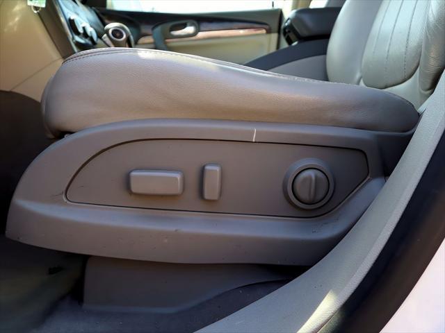 used 2016 Buick Enclave car, priced at $5,999