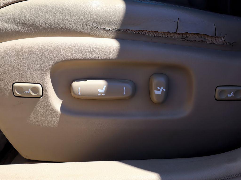 used 2007 Toyota Avalon car, priced at $8,697