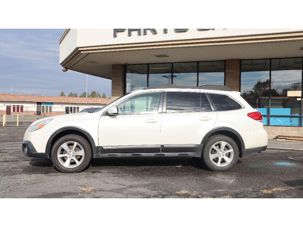 used 2014 Subaru Outback car, priced at $9,995