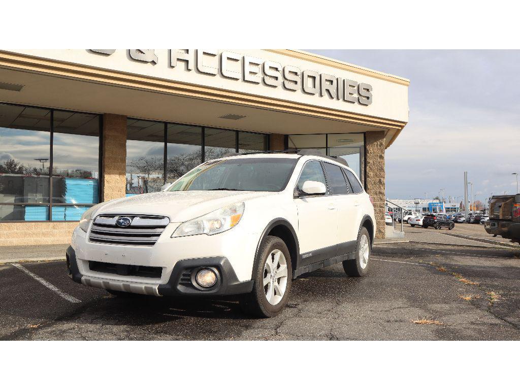 used 2014 Subaru Outback car, priced at $9,995