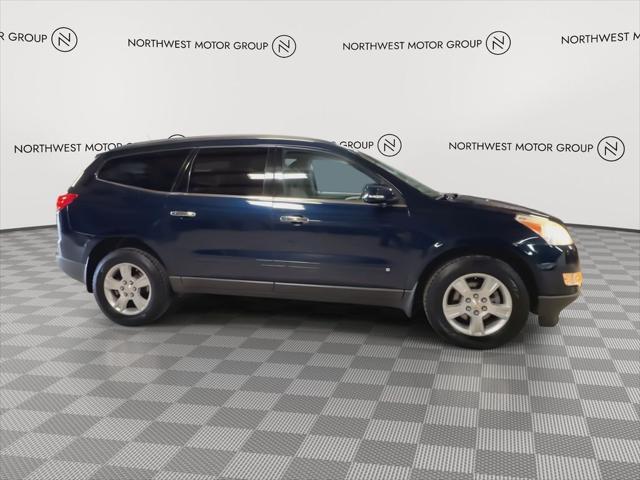 used 2010 Chevrolet Traverse car, priced at $7,999