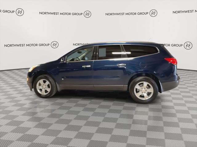 used 2010 Chevrolet Traverse car, priced at $7,999