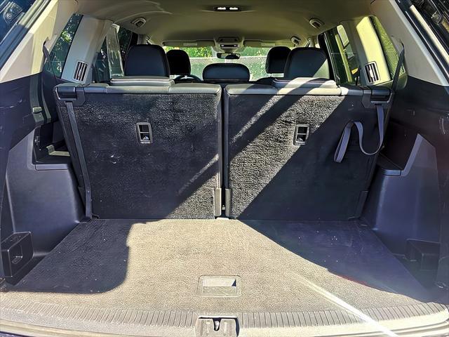 used 2024 Volkswagen Atlas car, priced at $34,999