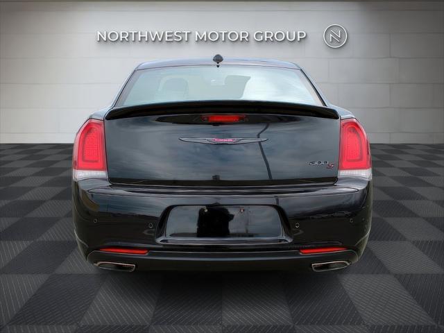 used 2022 Chrysler 300 car, priced at $24,399