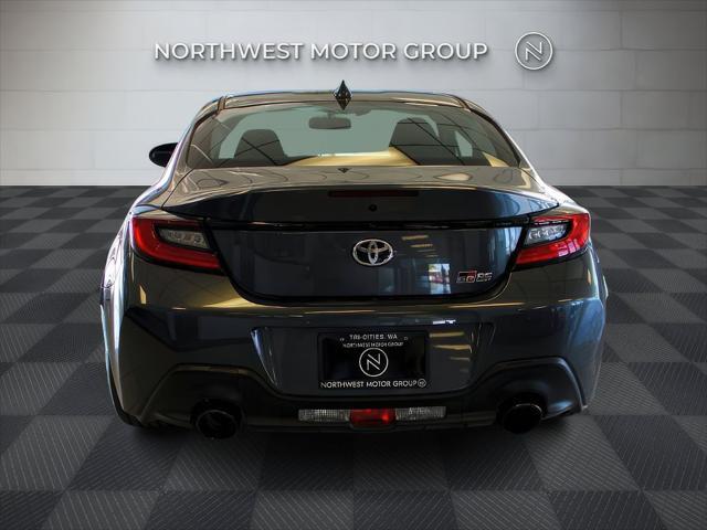 used 2024 Toyota GR86 car, priced at $29,899