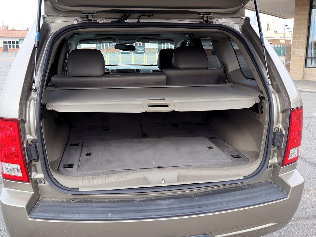 used 2005 Jeep Grand Cherokee car, priced at $7,999