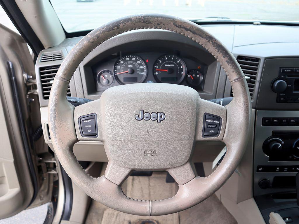 used 2005 Jeep Grand Cherokee car, priced at $7,999