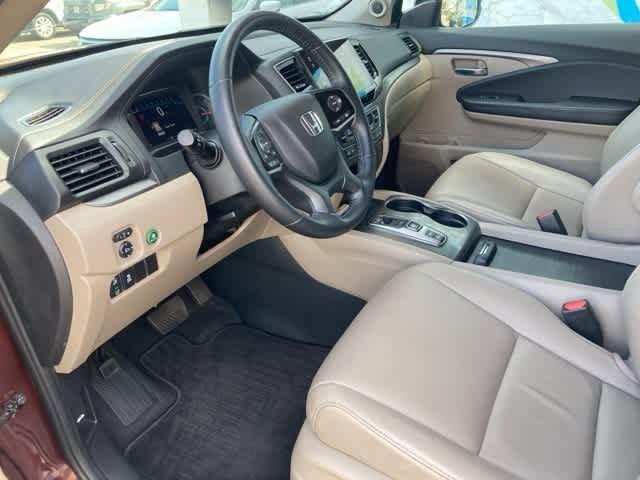 used 2022 Honda Pilot car, priced at $33,995