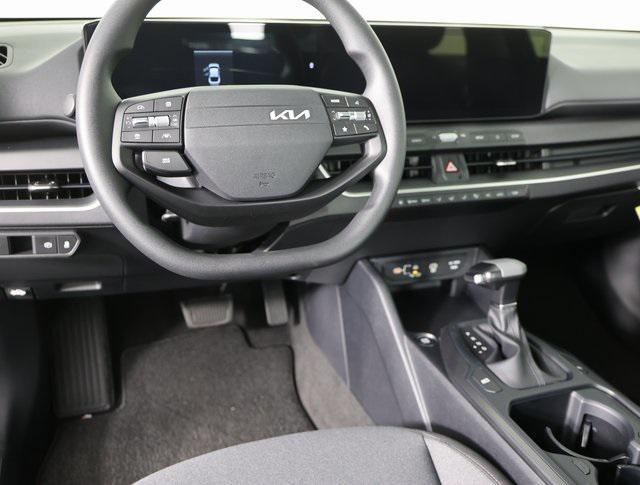 new 2025 Kia K4 car, priced at $22,176