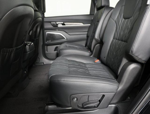 new 2025 Kia Telluride car, priced at $50,030