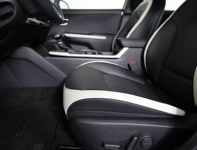new 2025 Kia K4 car, priced at $27,185