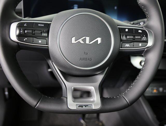 new 2025 Kia K5 car, priced at $30,382