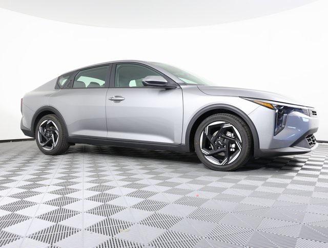 new 2025 Kia K4 car, priced at $22,395