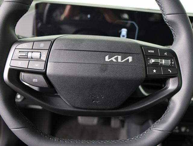 new 2025 Kia K4 car, priced at $22,395