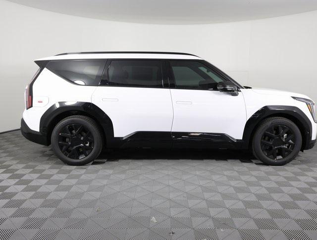 new 2026 Kia EV9 car, priced at $68,985
