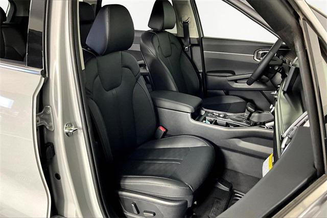 new 2026 Kia Sorento car, priced at $41,995