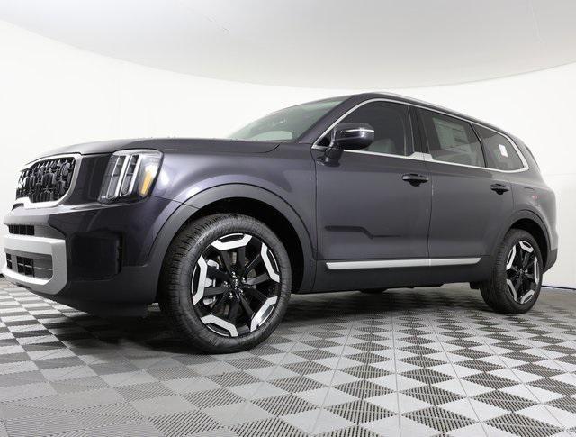 new 2025 Kia Telluride car, priced at $45,094