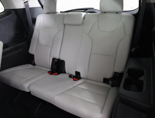 new 2025 Kia Telluride car, priced at $45,094