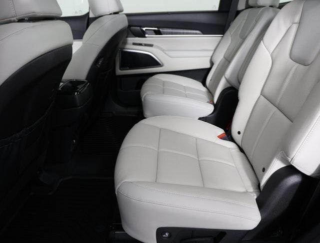 new 2025 Kia Telluride car, priced at $45,094