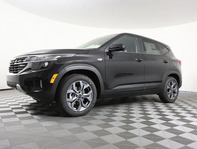 new 2026 Kia Seltos car, priced at $24,670