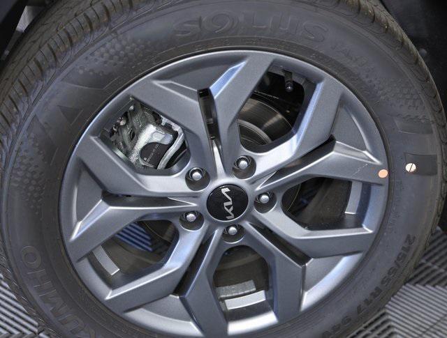 new 2026 Kia Seltos car, priced at $24,670