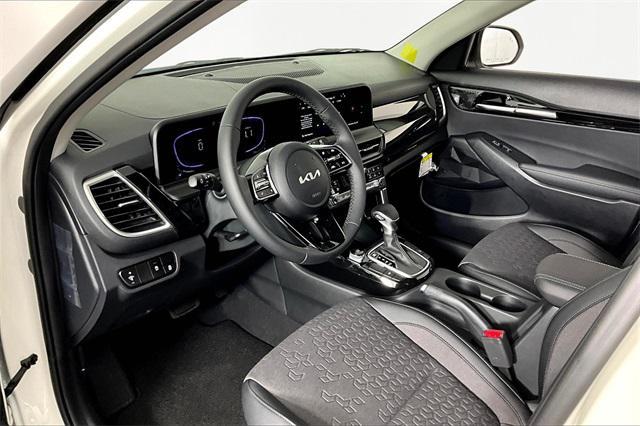 new 2026 Kia Seltos car, priced at $27,305