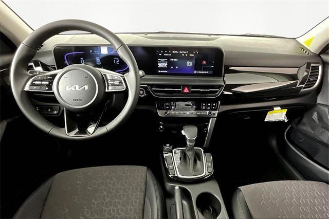 new 2026 Kia Seltos car, priced at $27,305