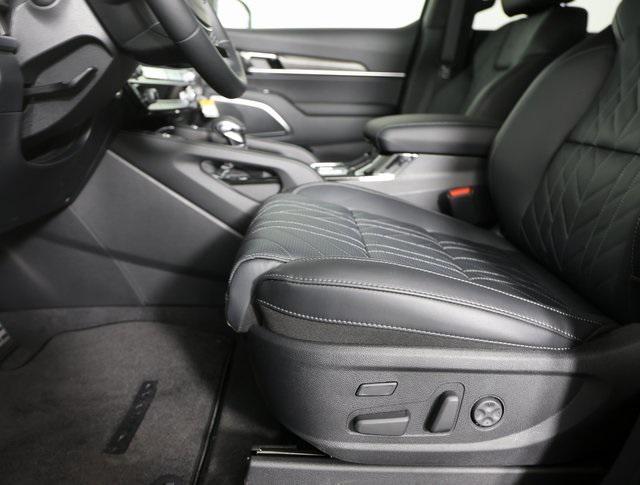 new 2025 Kia Telluride car, priced at $50,703