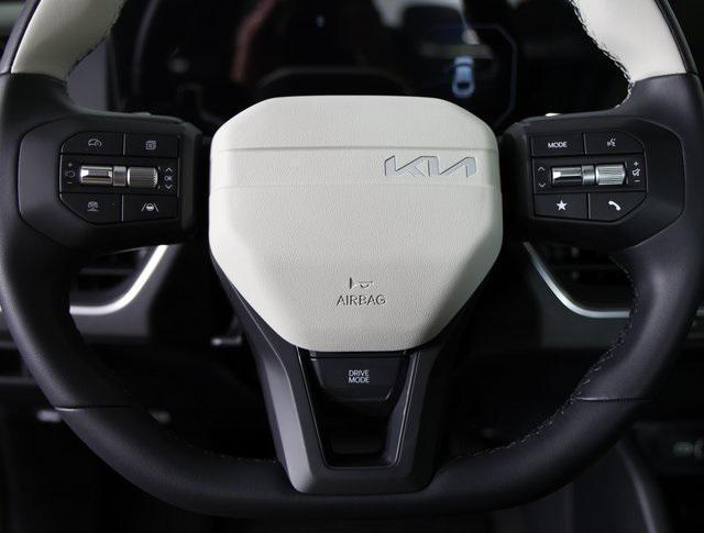 new 2025 Kia K4 car, priced at $27,185