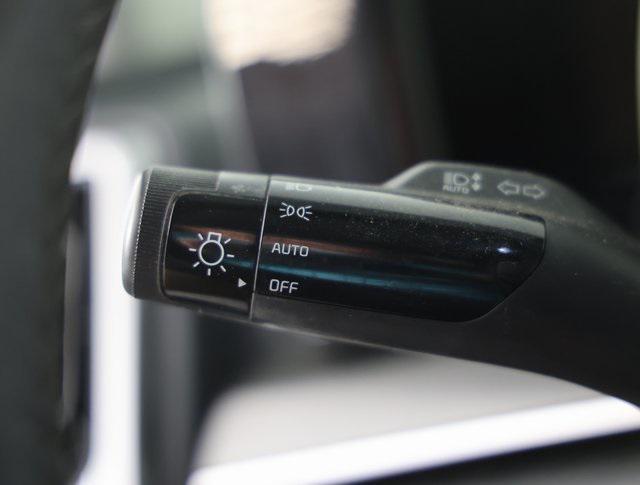 used 2023 Kia Sorento car, priced at $26,995