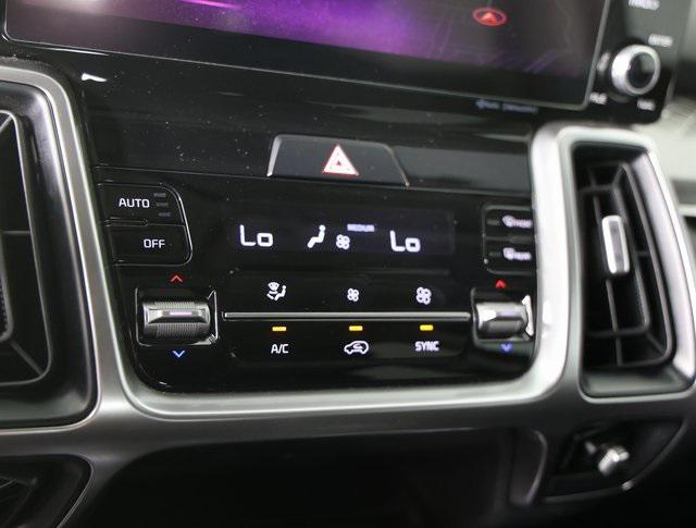 used 2023 Kia Sorento car, priced at $25,000
