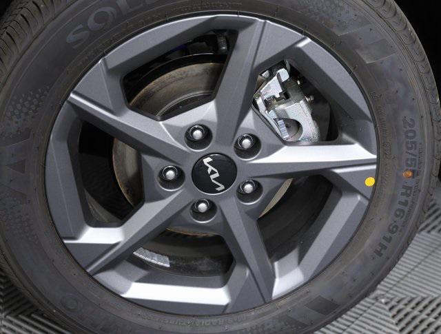 new 2025 Kia K4 car, priced at $23,182