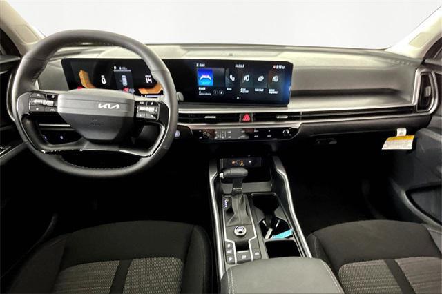 new 2026 Kia Sorento car, priced at $30,033
