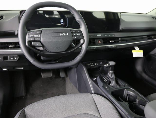 new 2025 Kia K4 car, priced at $23,913