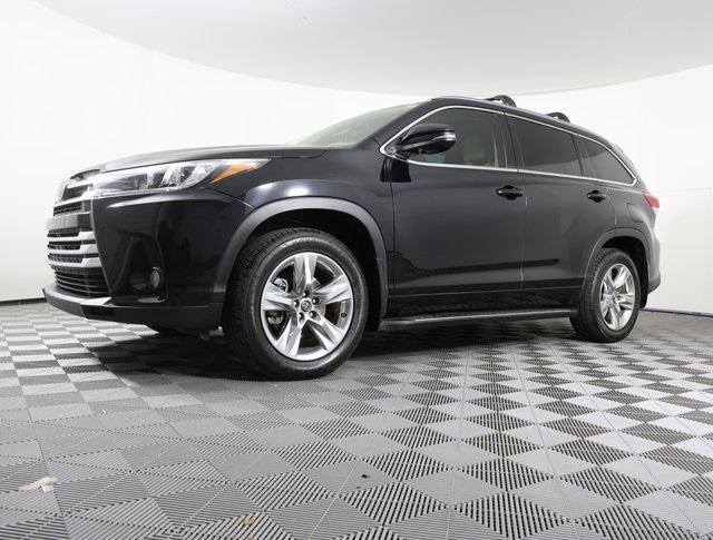 used 2018 Toyota Highlander car, priced at $25,995