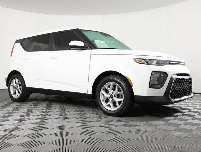 used 2022 Kia Soul car, priced at $10,995
