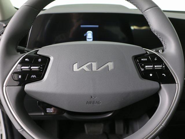 new 2024 Kia Niro car, priced at $28,778
